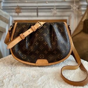 Louis Vuitton Menilmontant PM Crossbody Bag
